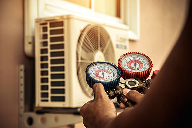 Professional Ac Installation technician working in Victor, CO